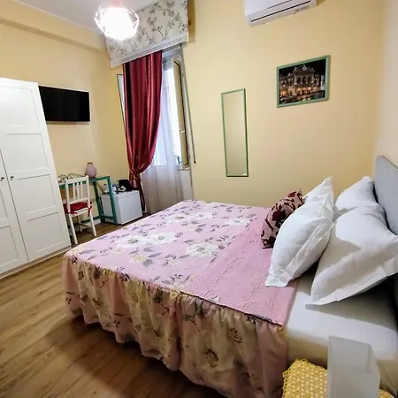 Al Quadrato D'Oro rooms-2